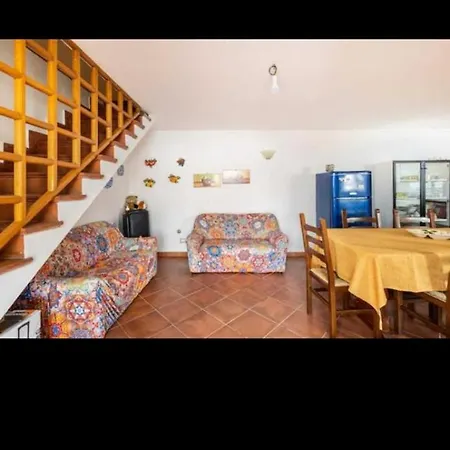 Casa Con Terrazza Panoramica 아파트 조이오사마레아