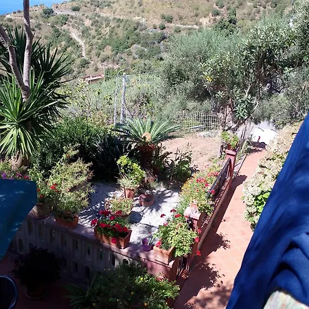 Casa Con Terrazza Panoramica